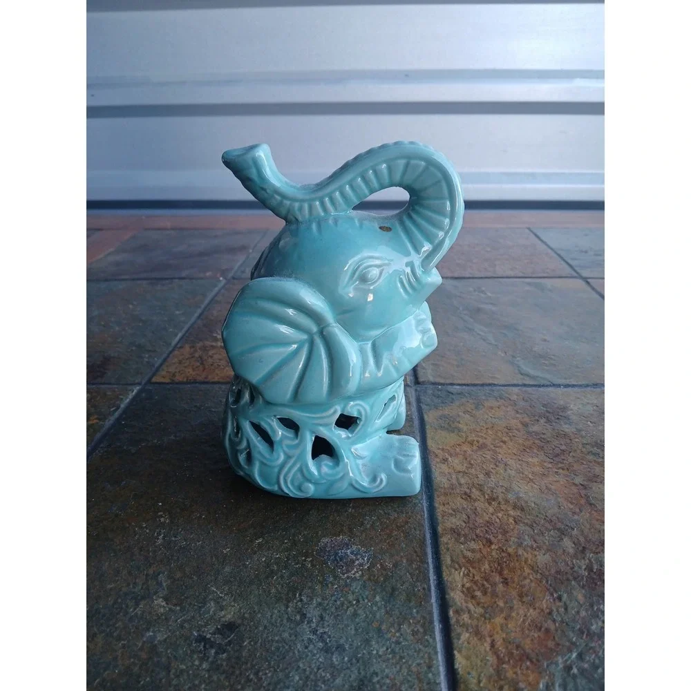 Vintage Turquoise Ceramic Elephant Potpourri Holder Sachet Pomander‎ Trunk Up